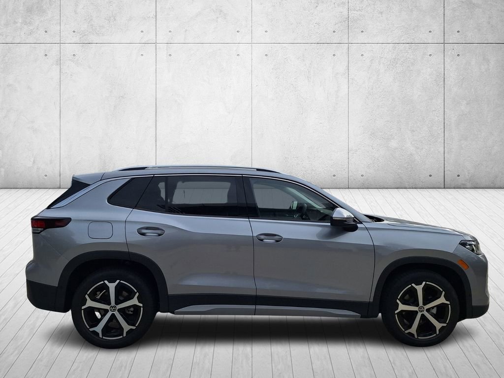 New 2026 Volkswagen Tiguan SE image 6