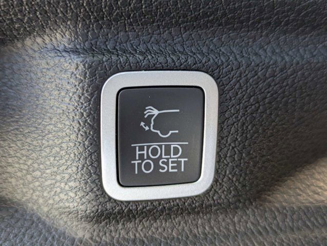 New 2026 Jeep Grand Cherokee L Summit w/ Obsidian Package AWD/4WD image 13