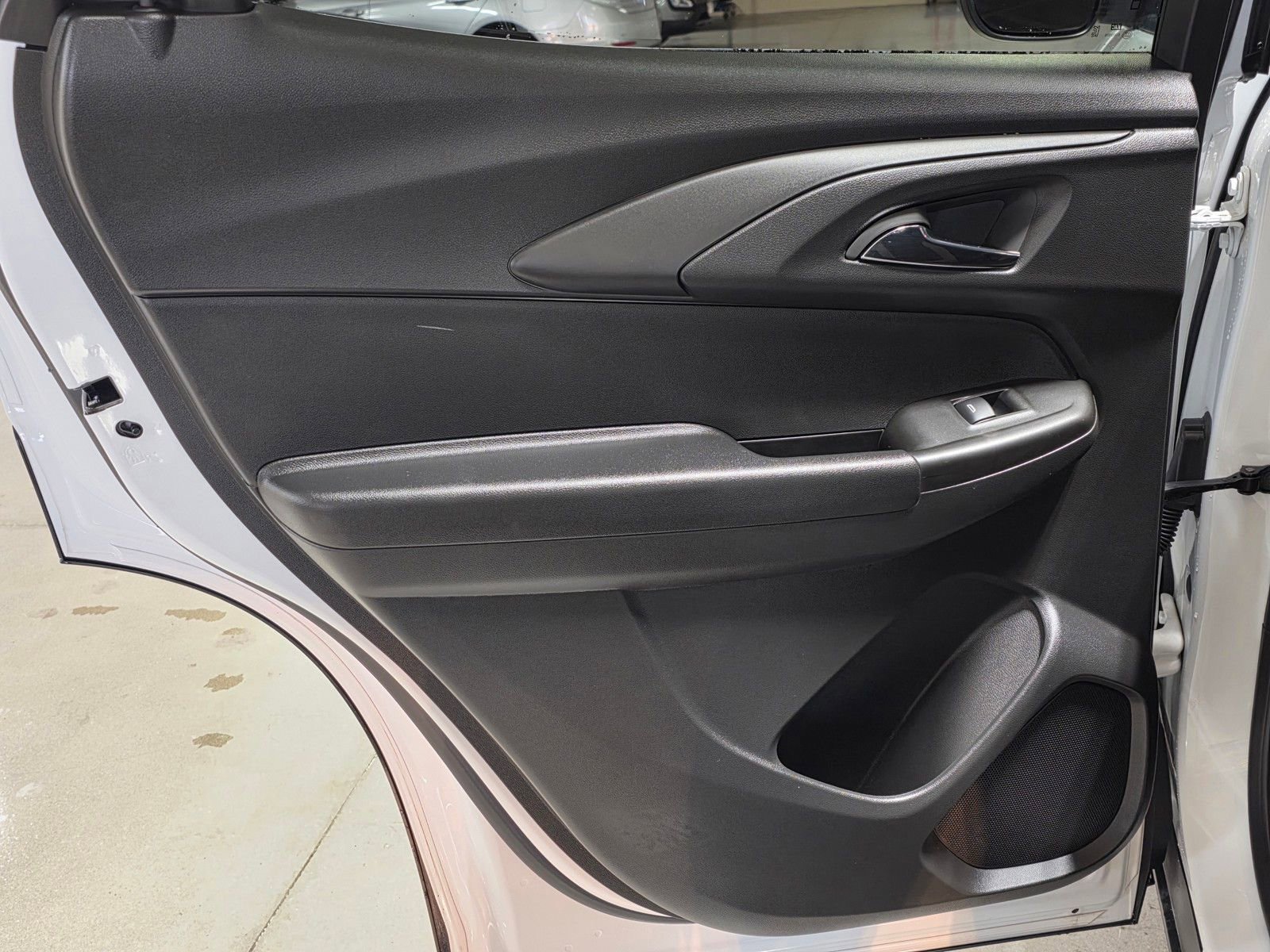 Used 2024 Chevrolet TrailBlazer LT w/ Convenience Package image 16