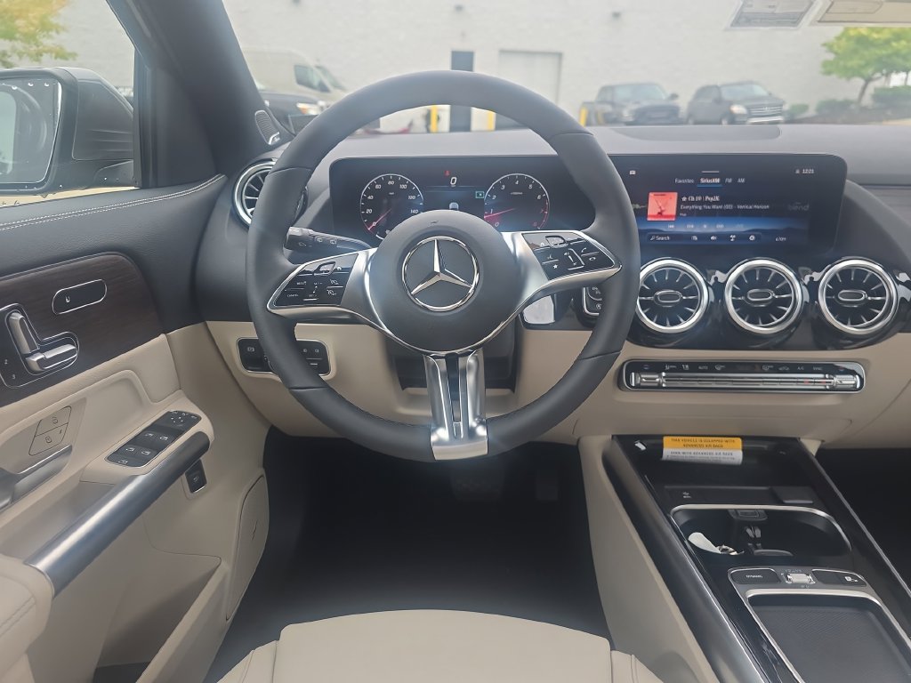 New 2026 Mercedes-Benz GLA 250 4MATIC image 13