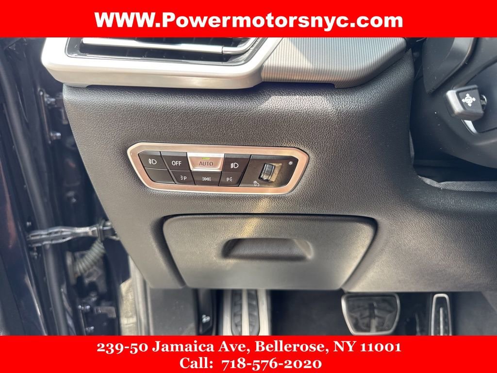 Used 2020 BMW X5 M50i w/ Premium Package image 36