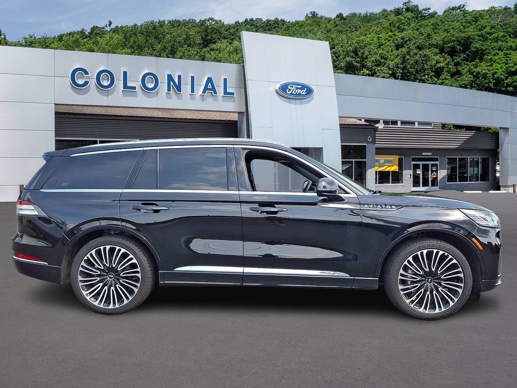 Used 2025 Lincoln Aviator Black Label AWD/4WD image 7