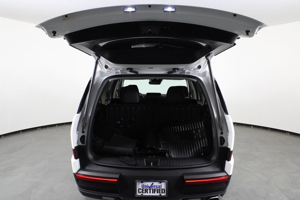 Certified 2026 Hyundai Santa Fe SEL FWD image 17