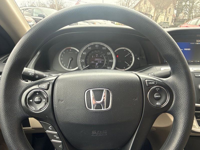 Used 2015 Honda Accord LX image 22