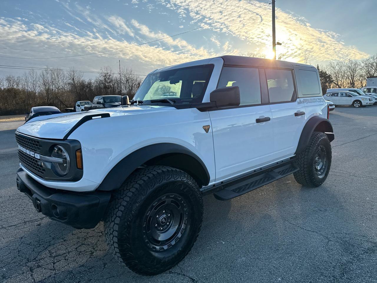 New 2025 Ford Bronco Badlands w/ Sasquatch Package AWD/4WD image 18