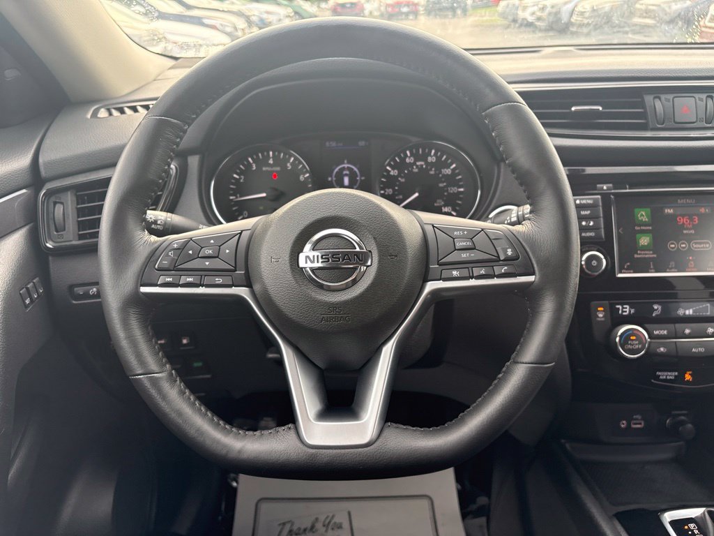 Used 2018 Nissan Rogue SV w/ Premium Package AWD/4WD image 11