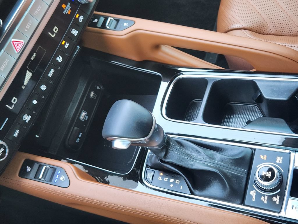 Certified 2024 Kia Telluride SX Prestige X-Line AWD/4WD image 10