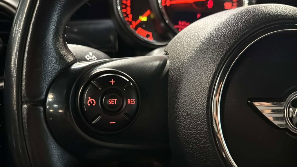 Used 2014 MINI Cooper S FWD image 18