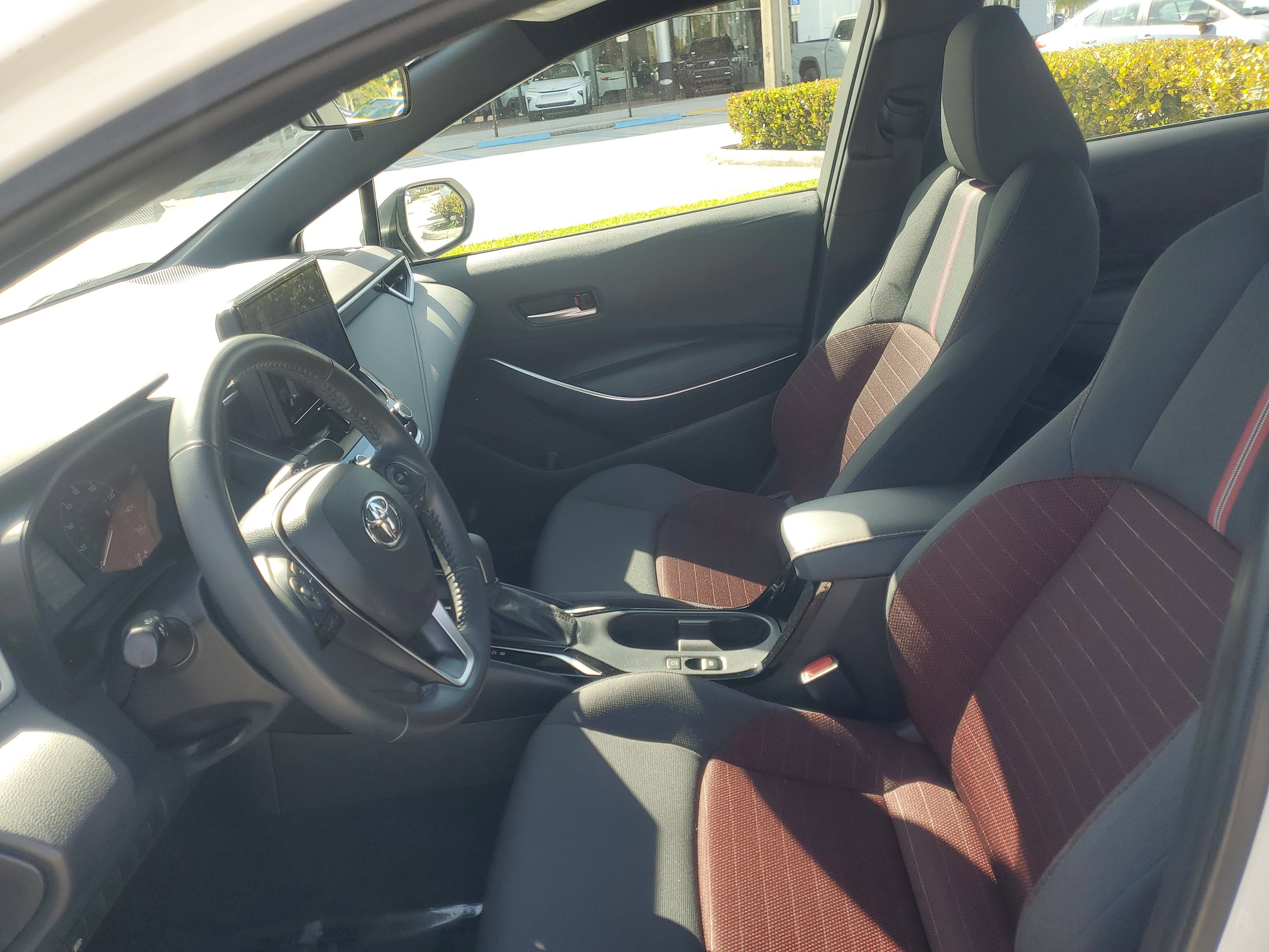 Certified 2023 Toyota Corolla SE image 15