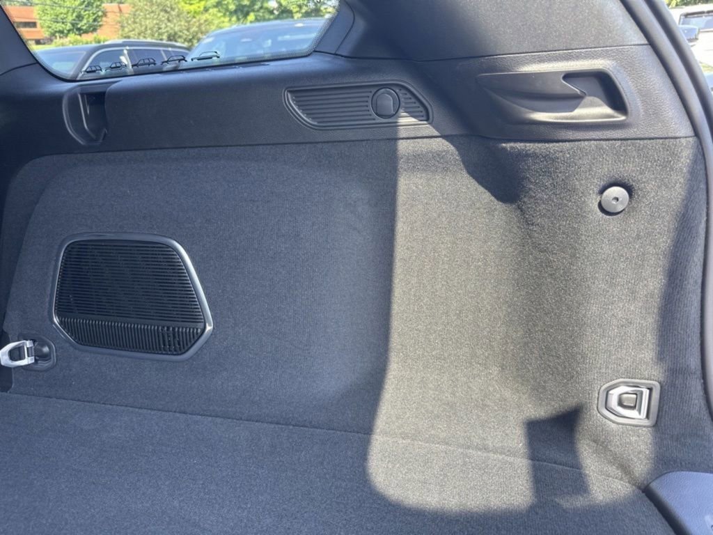 Used 2023 Jeep Grand Cherokee Summit image 10