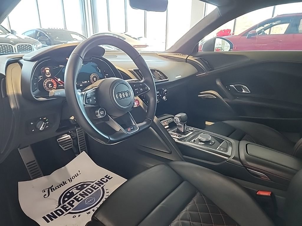 Used 2017 Audi R8 V10 image 21