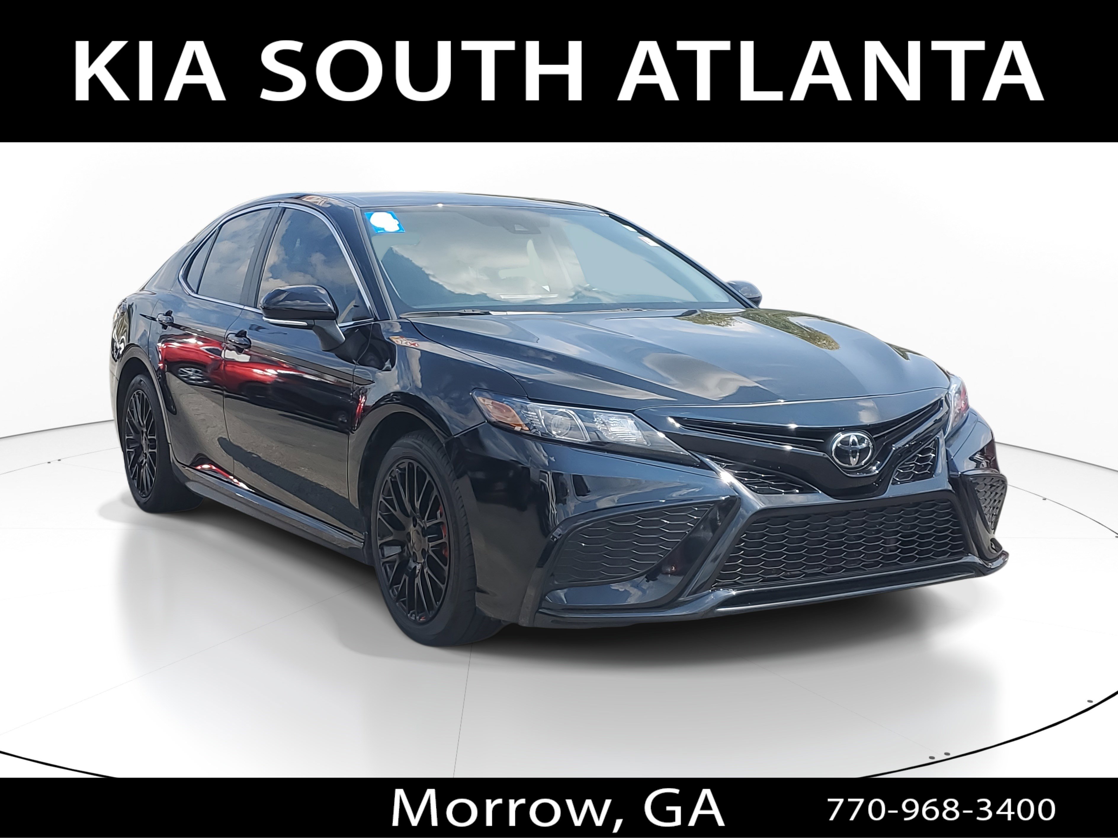 Used 2024 Toyota Camry SE