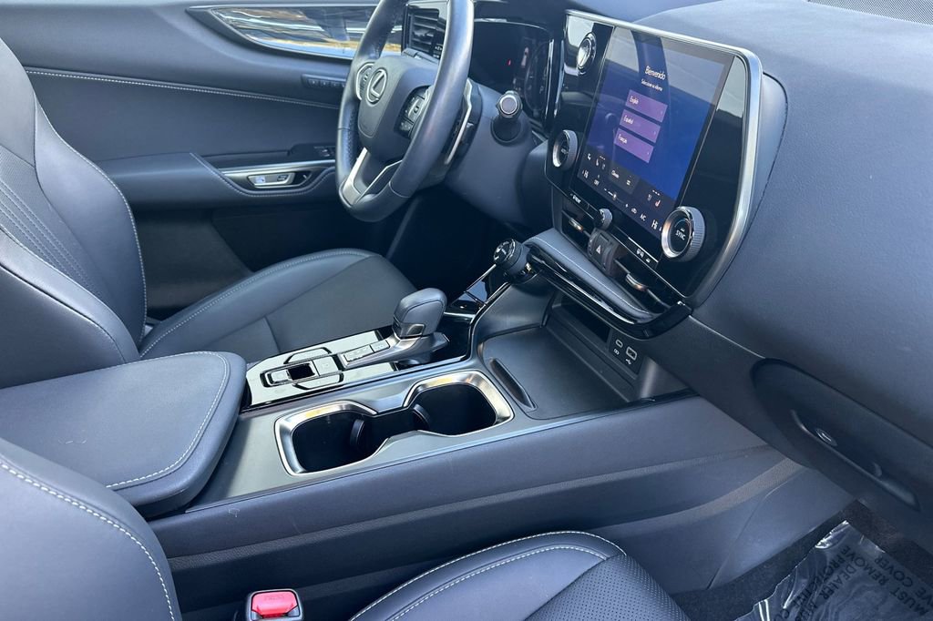 Certified 2024 Lexus NX 250 250 Premium image 16