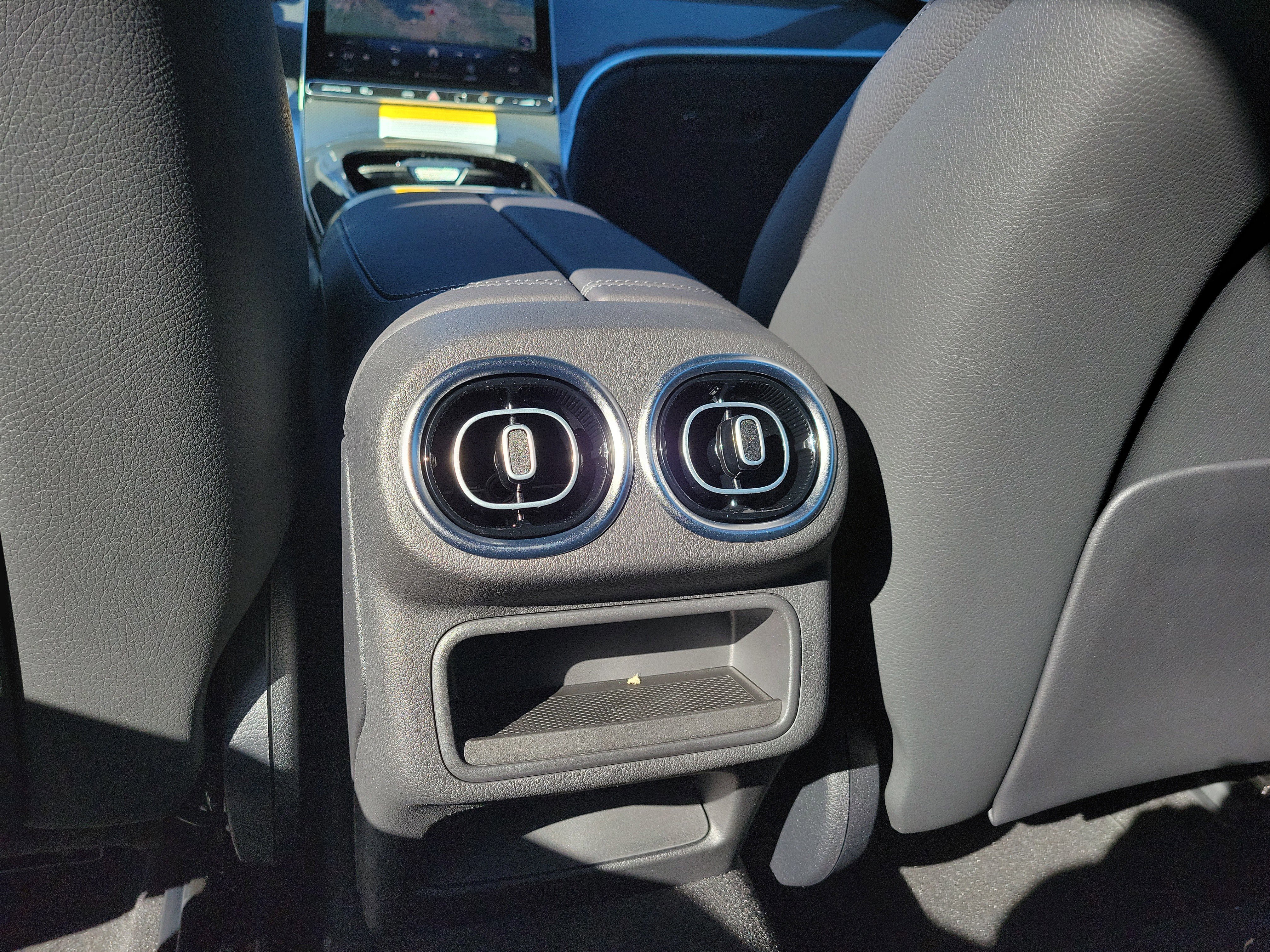 New 2026 Mercedes-Benz GLC 43 AMG 4MATIC image 9