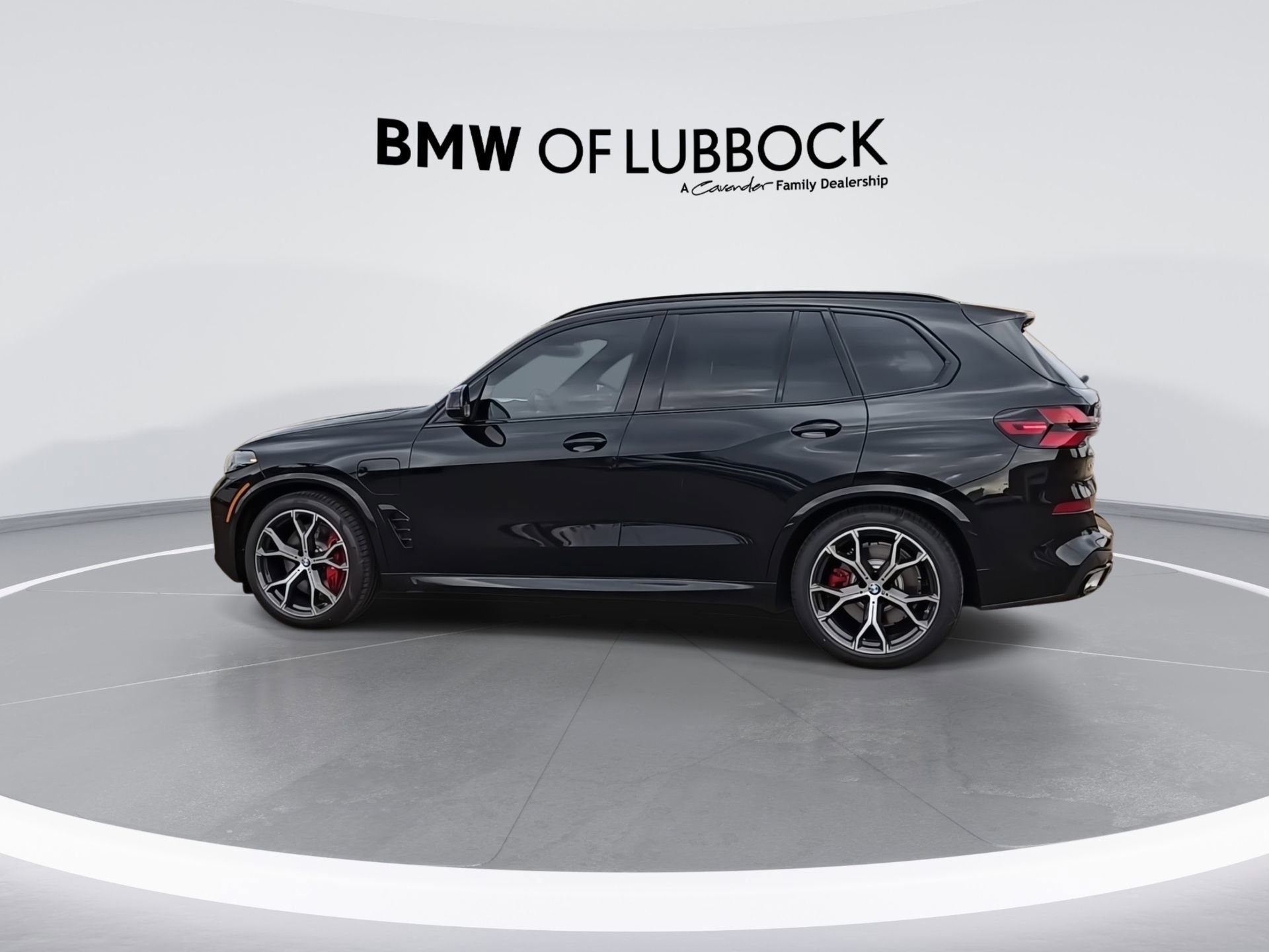 New 2026 BMW X5 xDrive50e w/ Executive Package image 6