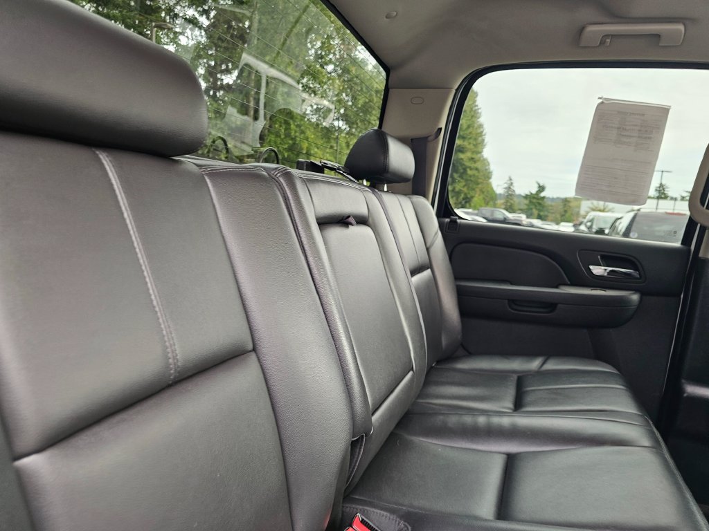 Used 2014 Chevrolet Silverado 3500 LTZ w/ LTZ Plus Package AWD/4WD image 13