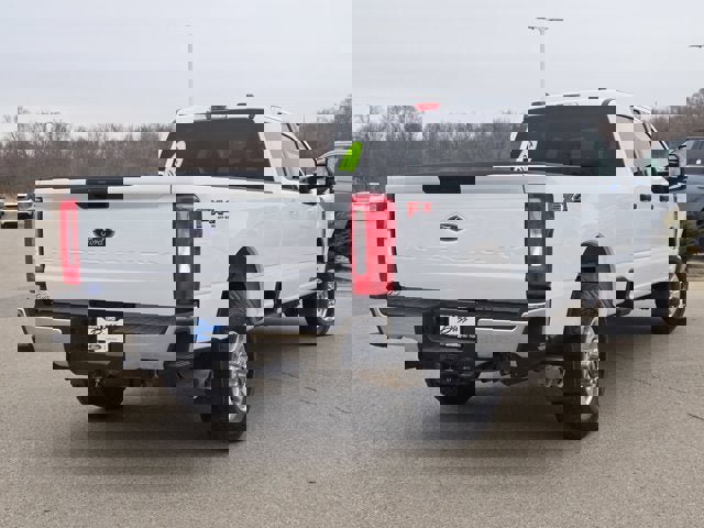 Used 2024 Ford F350 XLT w/ FX4 Off-Road Package image 12
