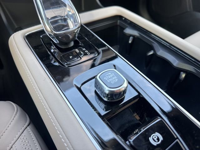 New 2026 Volvo XC90 B5 Plus image 31
