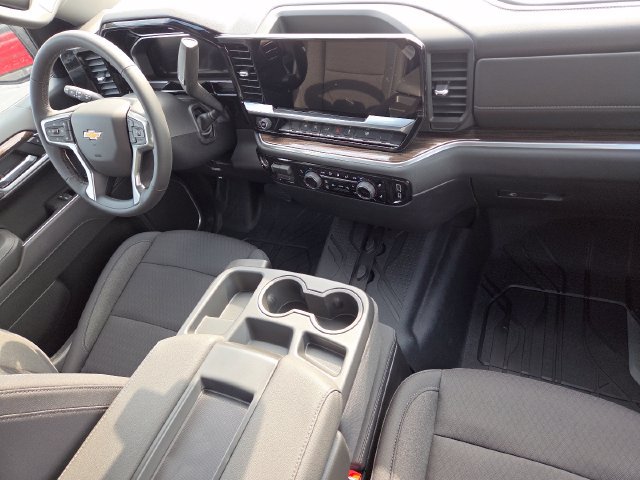New 2026 Chevrolet Silverado 1500 LT w/ LPO, Liner Protection Package AWD/4WD image 20