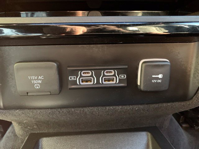 Used 2023 Jeep Wagoneer Series II AWD/4WD image 19