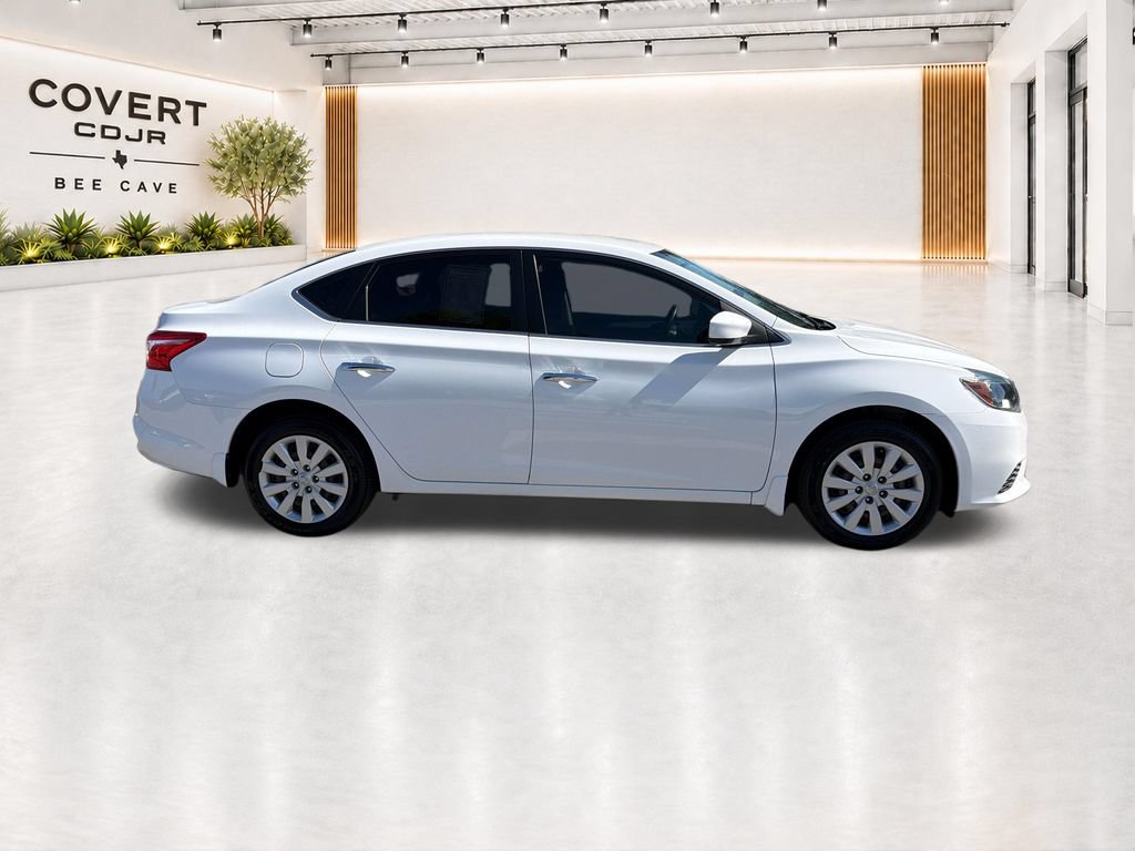 Used 2018 Nissan Sentra S FWD image 14