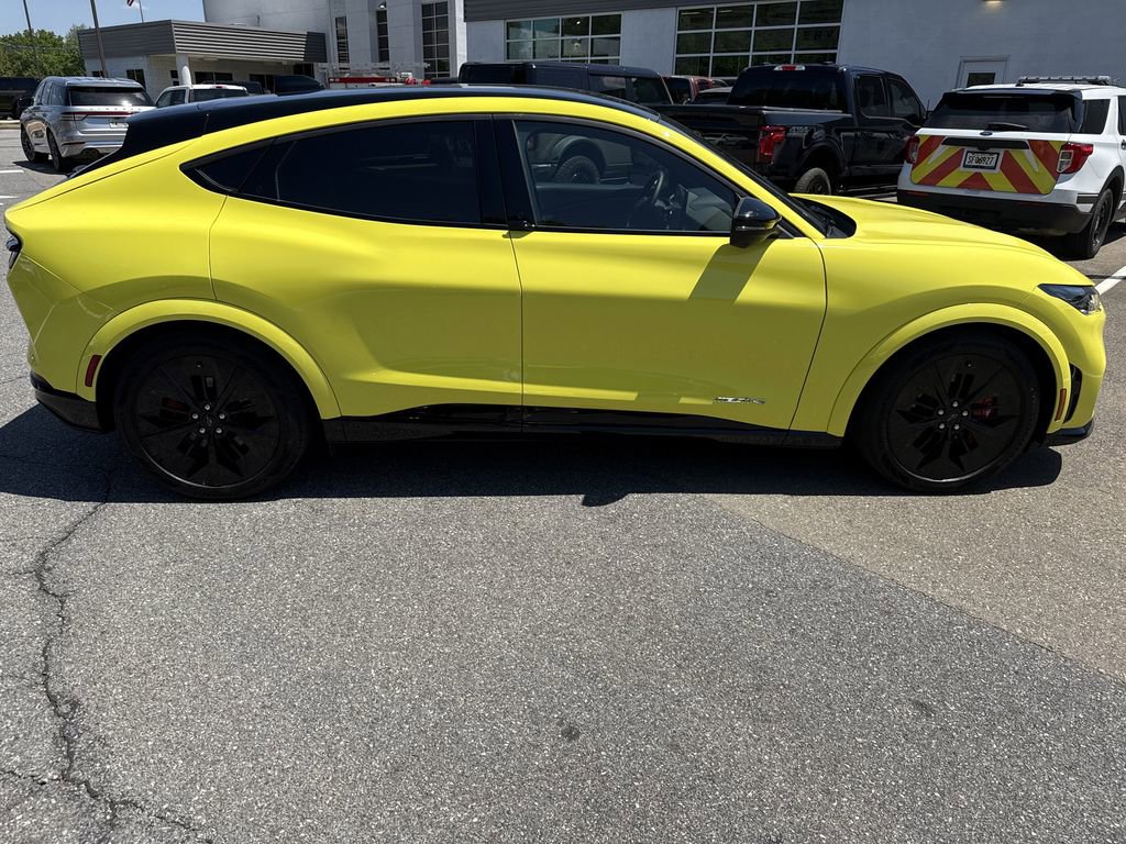 Used 2025 Ford Mustang Mach-E GT AWD/4WD image 8