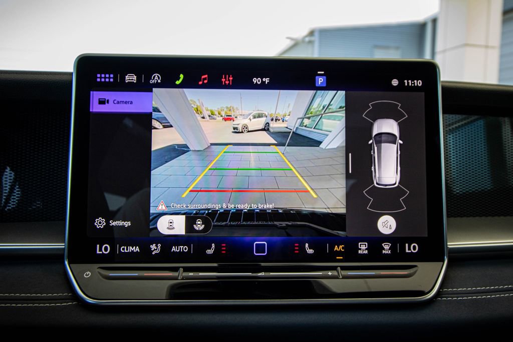 New 2026 Volkswagen Tiguan SE R-Line FWD image 46
