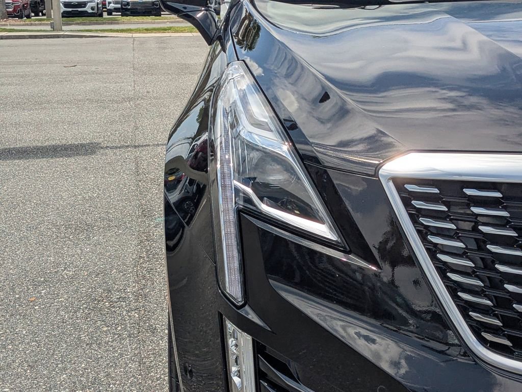 Used 2026 Cadillac XT5 Premium Luxury w/ Driver Assist Package FWD image 9
