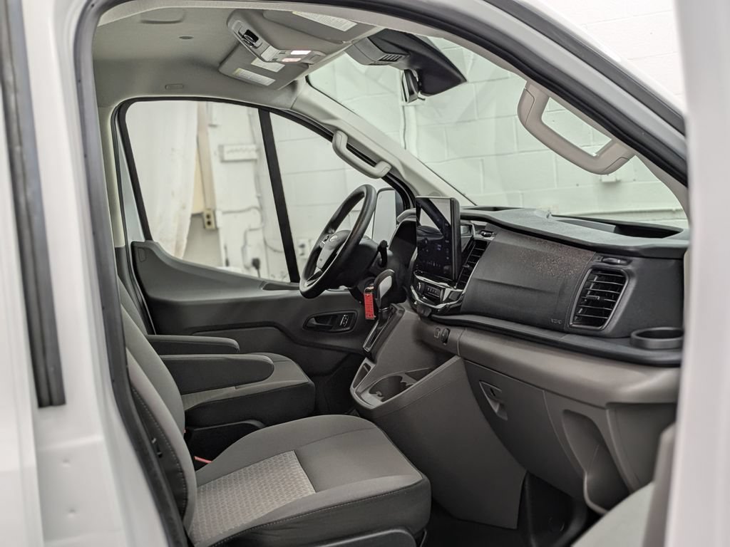 Used 2024 Ford Transit 350 XLT RWD image 21