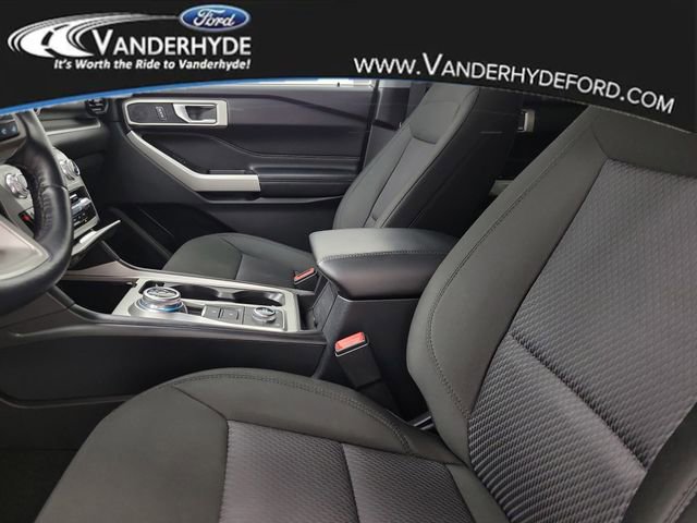 Used 2022 Ford Explorer XLT image 20