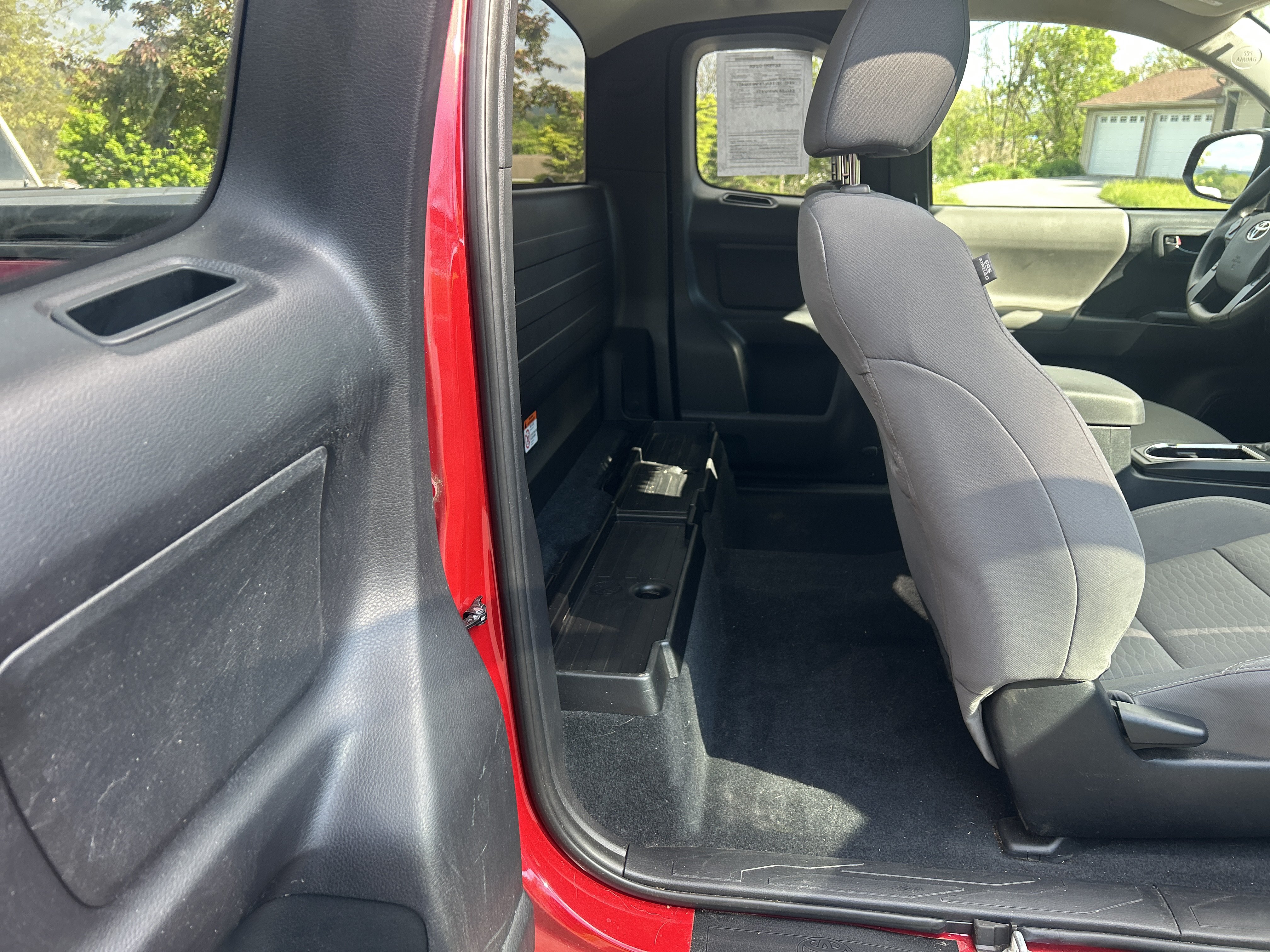 Used 2019 Toyota Tacoma SR AWD/4WD image 13