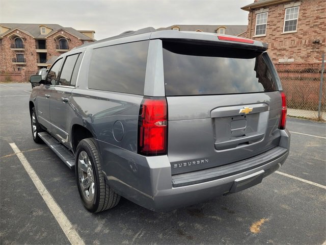 Used 2019 Chevrolet Suburban LT w/ LT Signature Package image 5