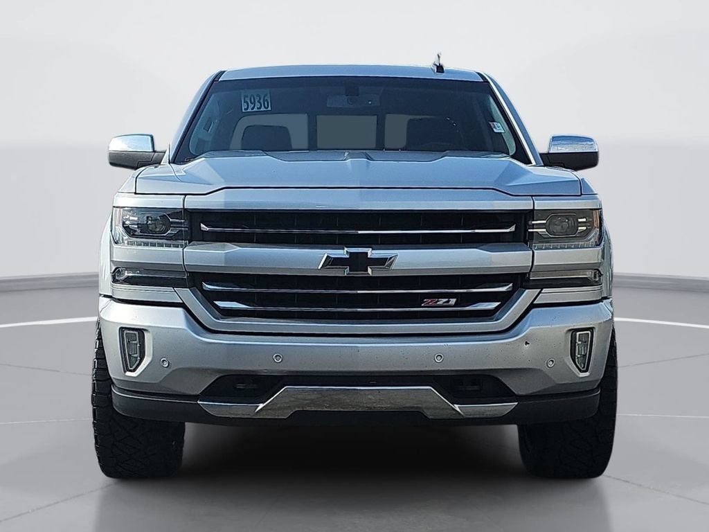 Used 2018 Chevrolet Silverado 1500 LTZ Z71 w/ LTZ Plus Package AWD/4WD image 10