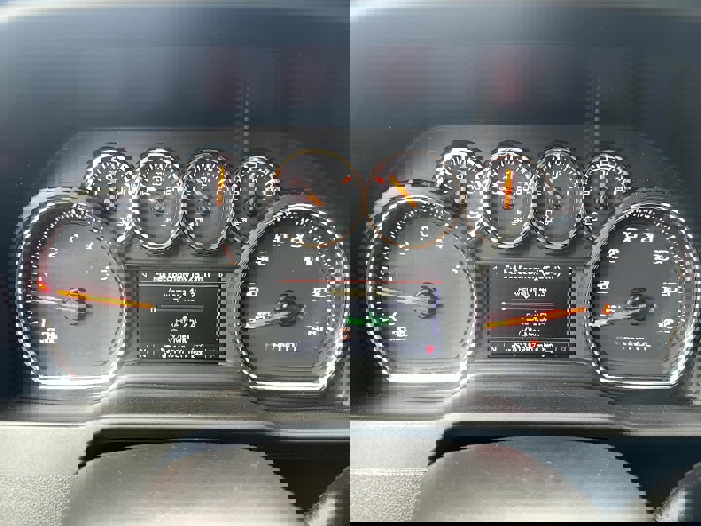 Used 2022 Chevrolet Silverado 2500 LTZ w/ LTZ Plus Package image 13