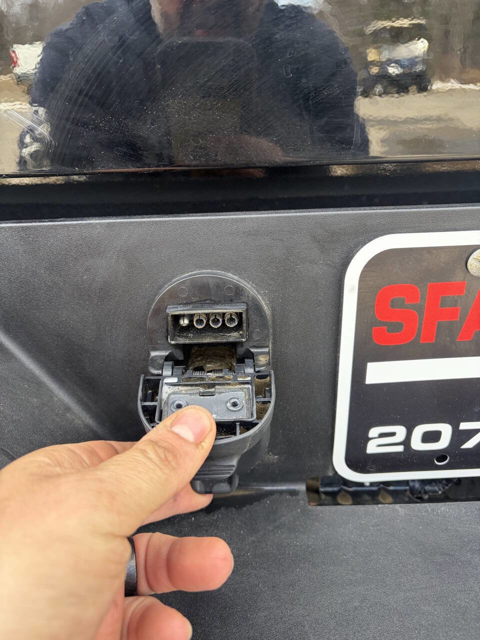 Used 2023 GMC Sierra 1500 SLE w/ X31 Off-Road Package image 25