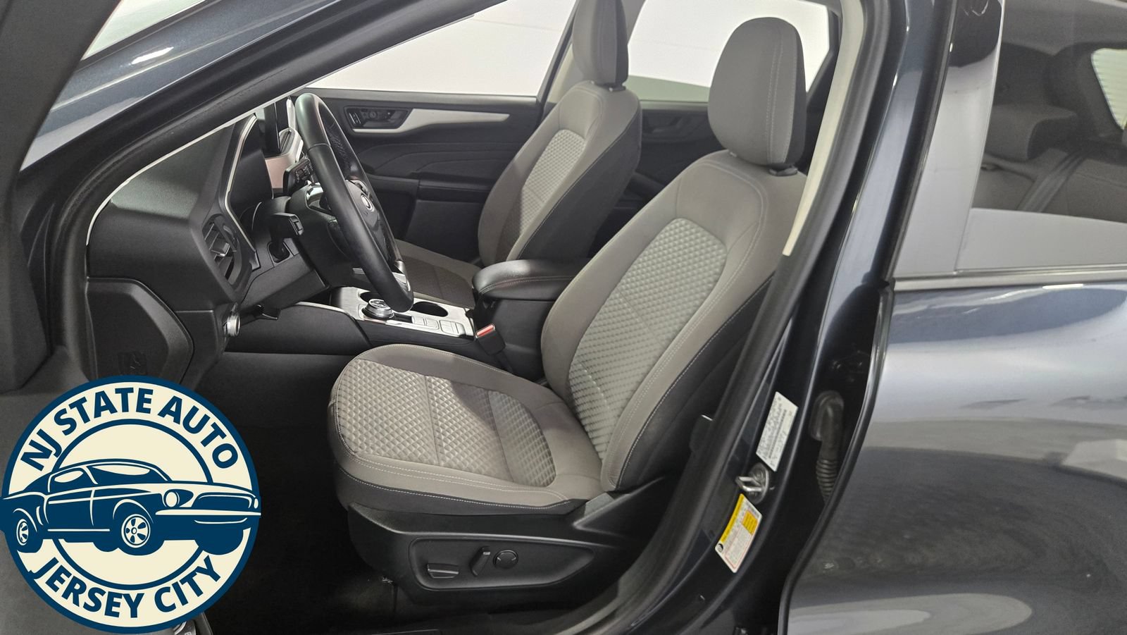 Used 2022 Ford Escape SE w/ Convenience Package AWD/4WD image 31