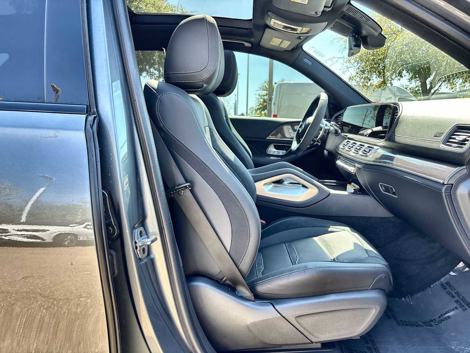 New 2025 Mercedes-Benz GLE 53 AMG 4MATIC image 9