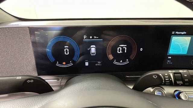 Certified 2025 Hyundai Kona SEL FWD image 17