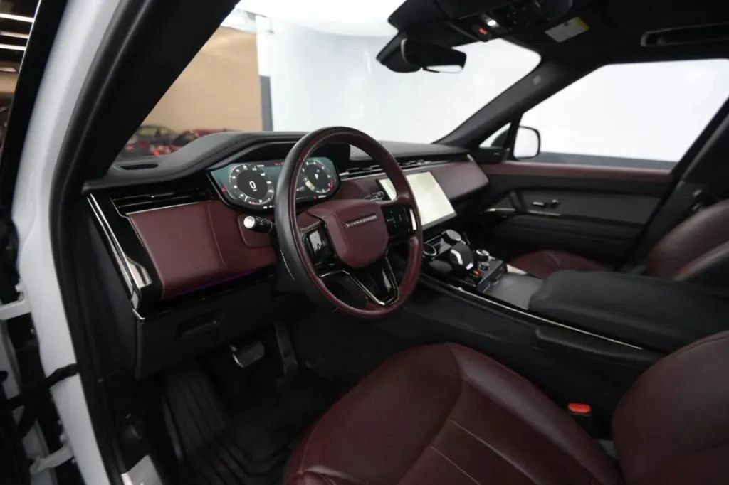 Used 2023 Land Rover Range Rover Sport SE Dynamic AWD/4WD image 36