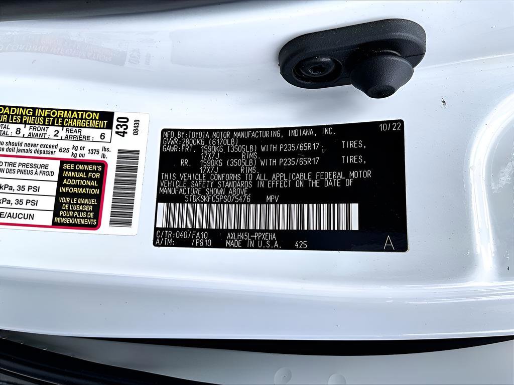 Used 2023 Toyota Sienna LE image 28