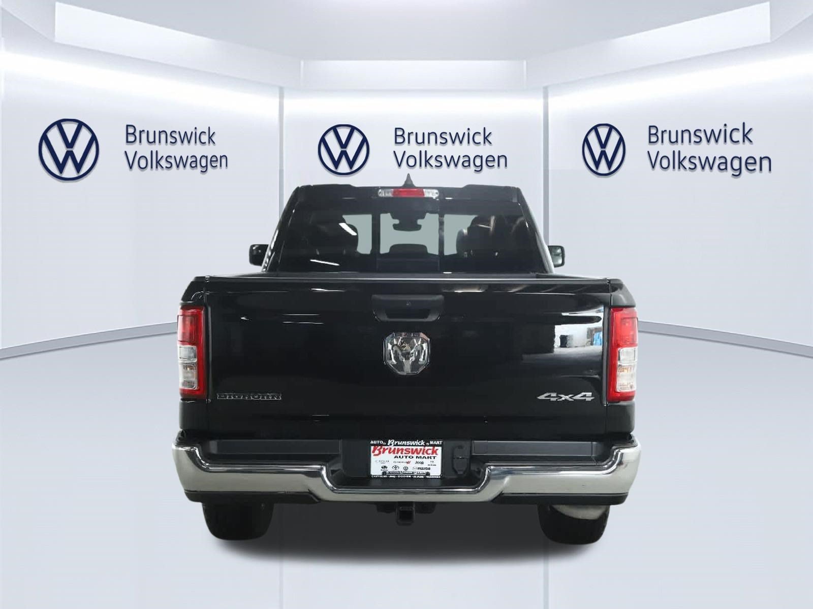 Used 2024 RAM 1500 Big Horn AWD/4WD image 43