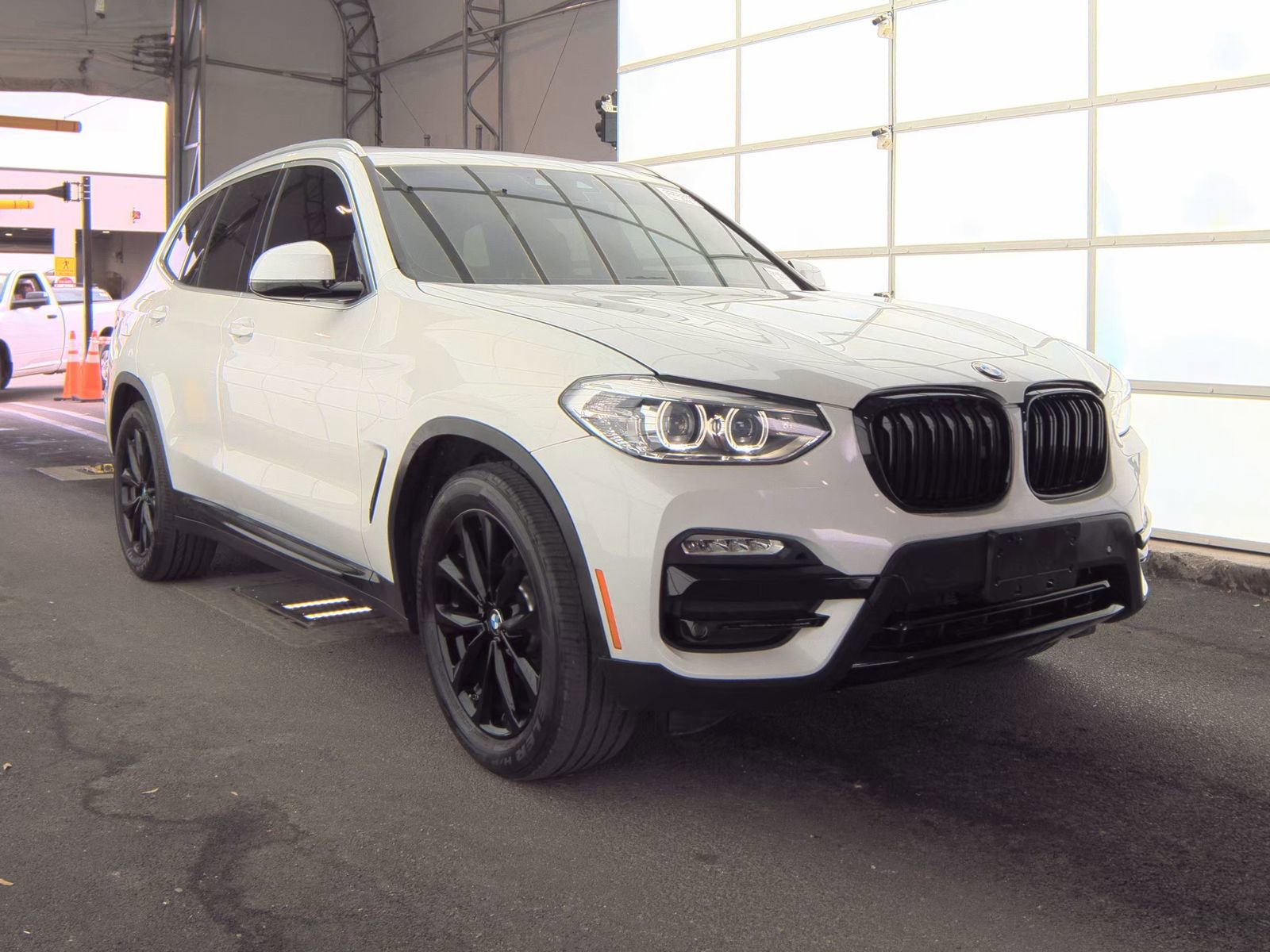 Used 2019 BMW X3 sDrive30i w/ Premium Package image 6