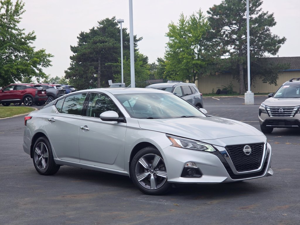 Used 2020 Nissan Altima 2.5 SL AWD/4WD image 2
