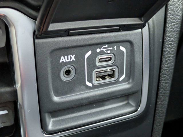 New 2026 Jeep Wrangler Unlimited Sahara AWD/4WD image 22