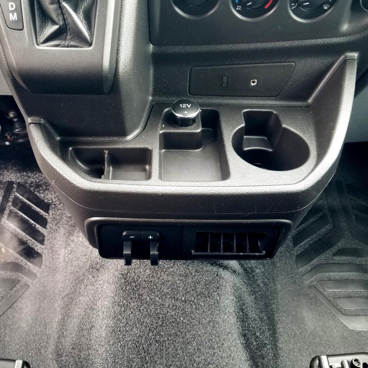 Used 2016 Ford Transit 250 130 Low Roof image 13