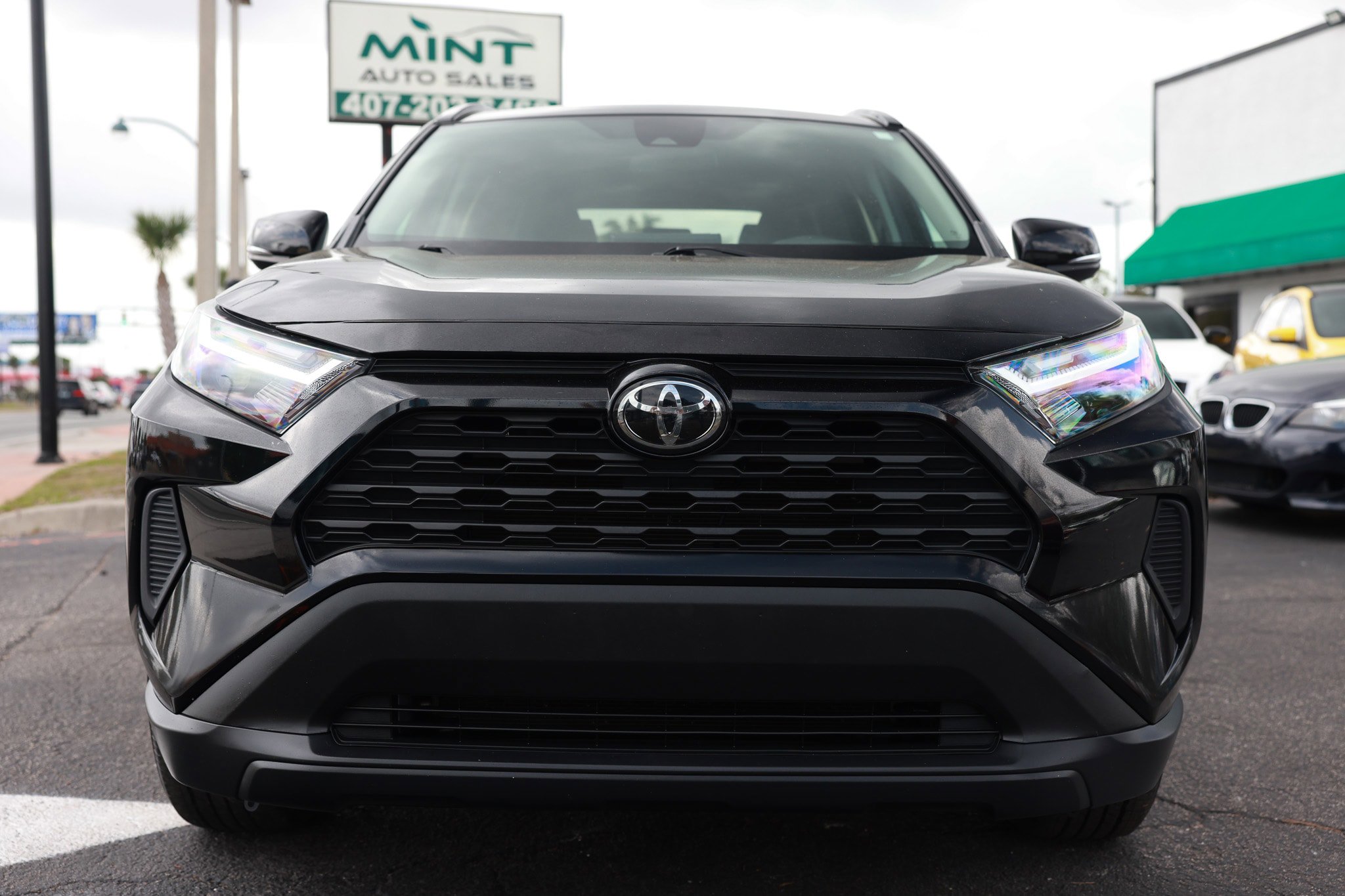 Used 2022 Toyota RAV4 XLE image 21