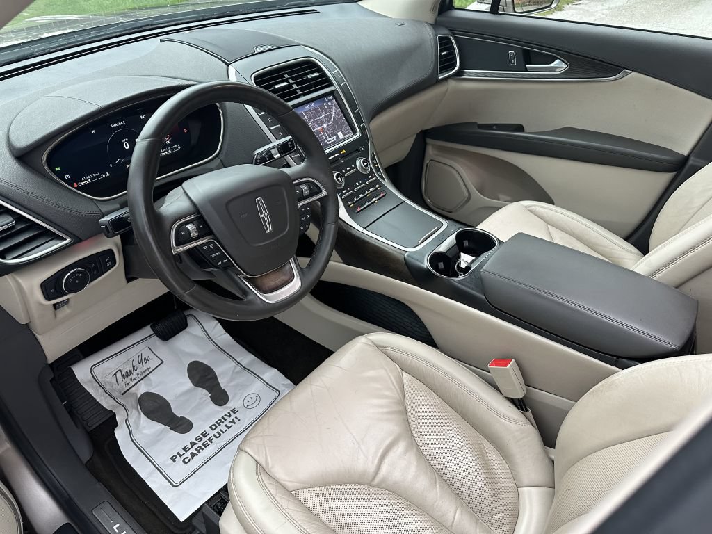 Used 2019 Lincoln Nautilus Select FWD image 9