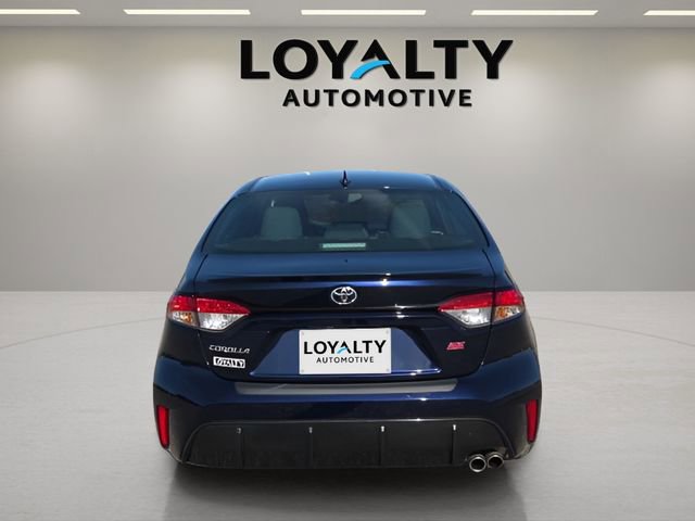 Used 2024 Toyota Corolla SE w/ SE Premium Package FWD image 4