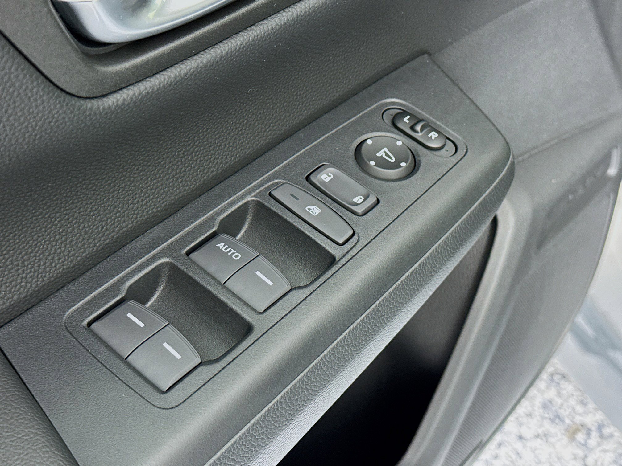 New 2026 Honda CR-V LX image 17