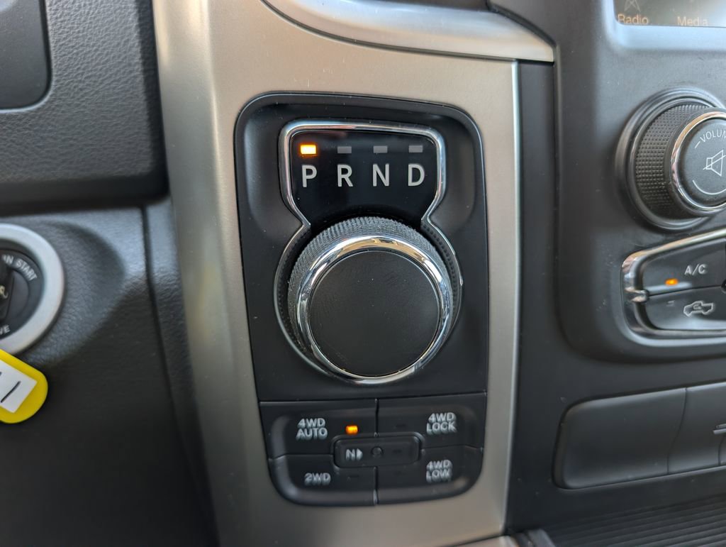 Used 2015 RAM 1500 Big Horn image 27